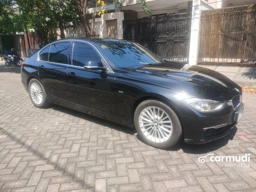 2013 BMW 320i Sport Sedan