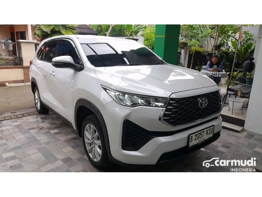 2023 Toyota Kijang Innova Zenix V (Premium Color) MPV