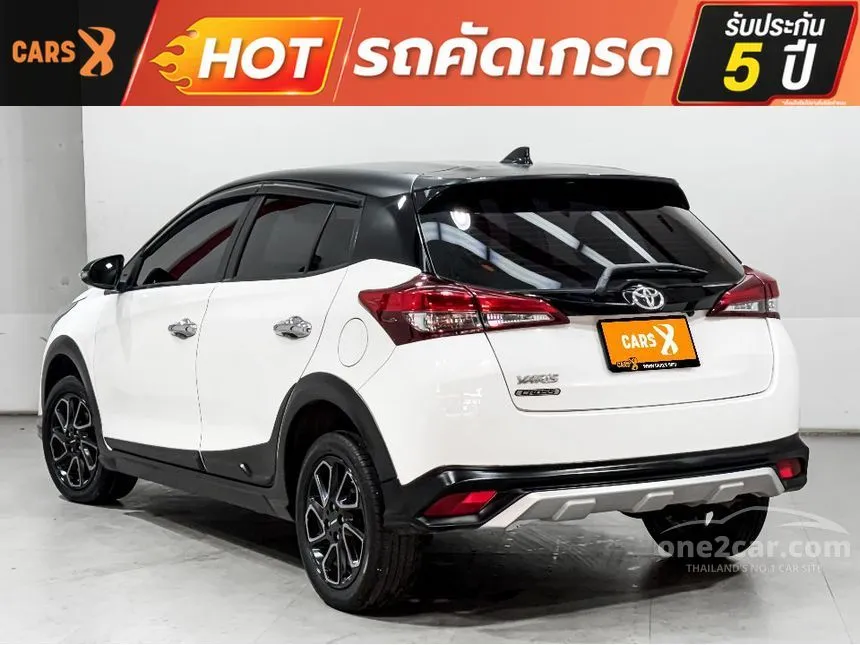 2020 Toyota YARIS High Cross Hatchback