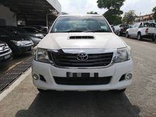 2013 Toyota Hilux 2.5 G VNT Pickup Truck