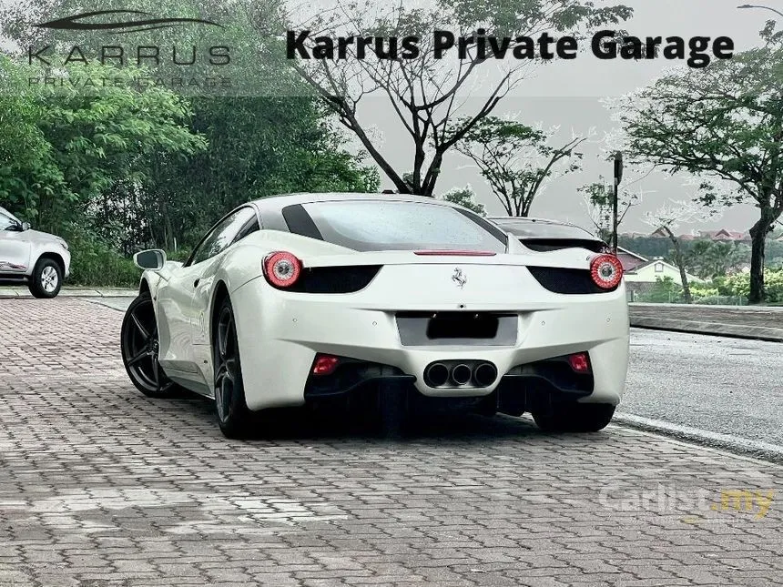 2012 Ferrari 458 Italia Coupe