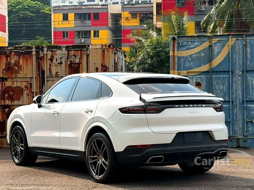 2022 Porsche Cayenne Coupe
