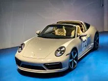 2021 Porsche 911 3.0 Targa 4S Heritage Design Edition Convertible