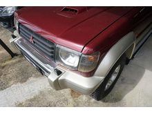 1994 Mitsubishi Pajero 2.4 SUV (M)