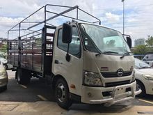 Hino/Fuso/Isuzu Wooden/Kayu/Bonded/Box/Peti sejuk/Freezer/Chiller/Refrigerated (1 ton-3 ton)