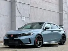 Sonic Grey - 4000km - 2024 Honda Civic 2.0 Type R FL5