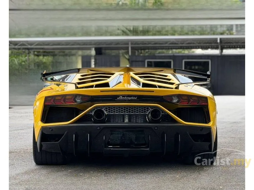 2019 Lamborghini Aventador SVJ Coupe