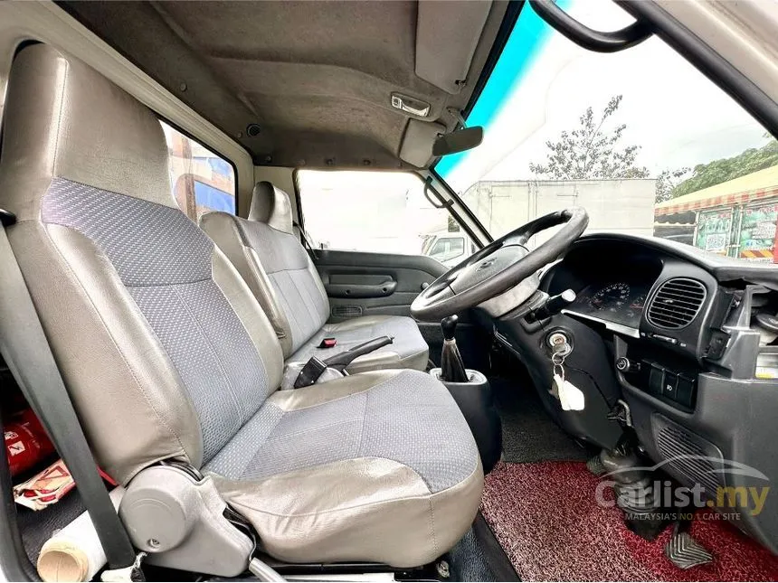 2012 Inokom Lorimas AU26 Lorry