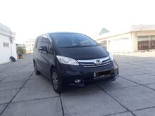 Honda Freed SD AC Double Tombolstir Facelift Hitam 2015 KM 30rbn service record
