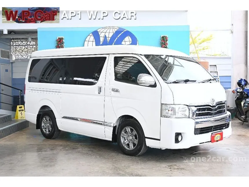 2018 Toyota VENTURY G Van