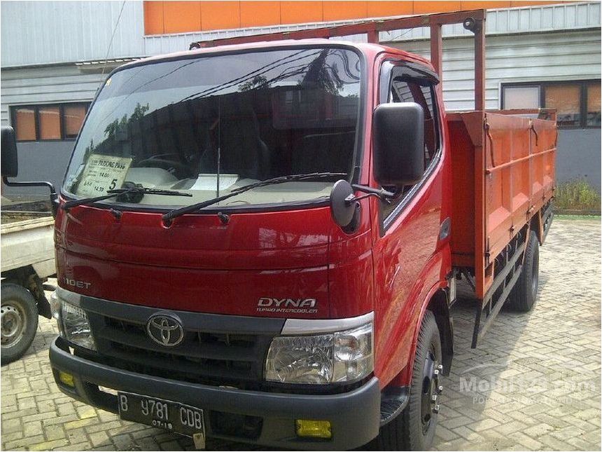 2014 Toyota Dyna Trucks