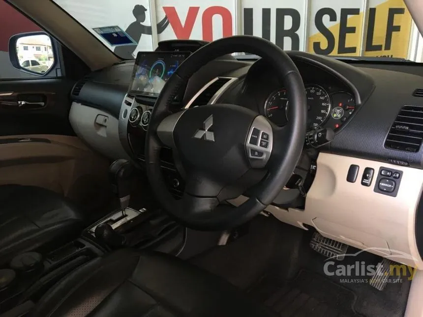 2015 Mitsubishi Pajero Sport VGT SUV
