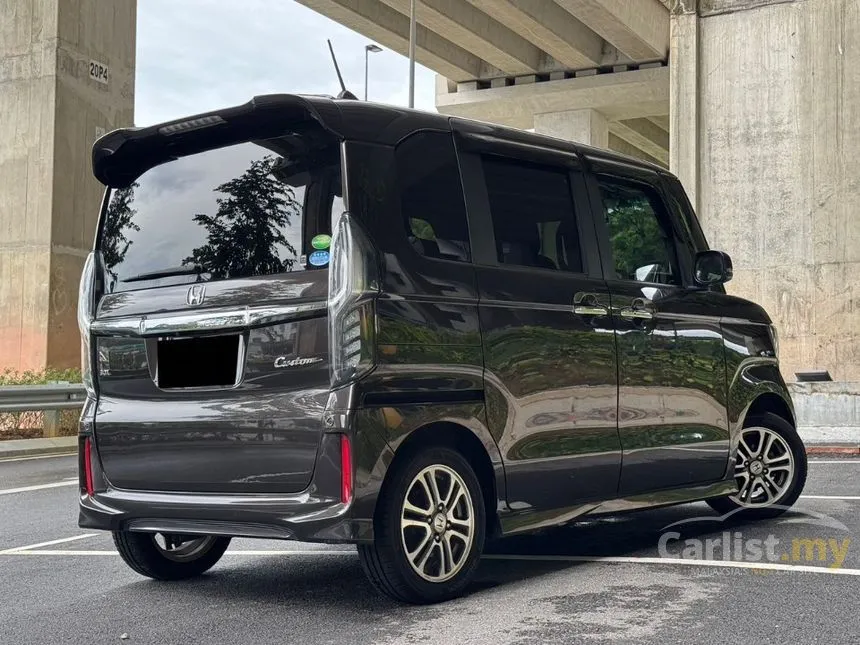 2017 Honda N-Box Custom G L Hatchback