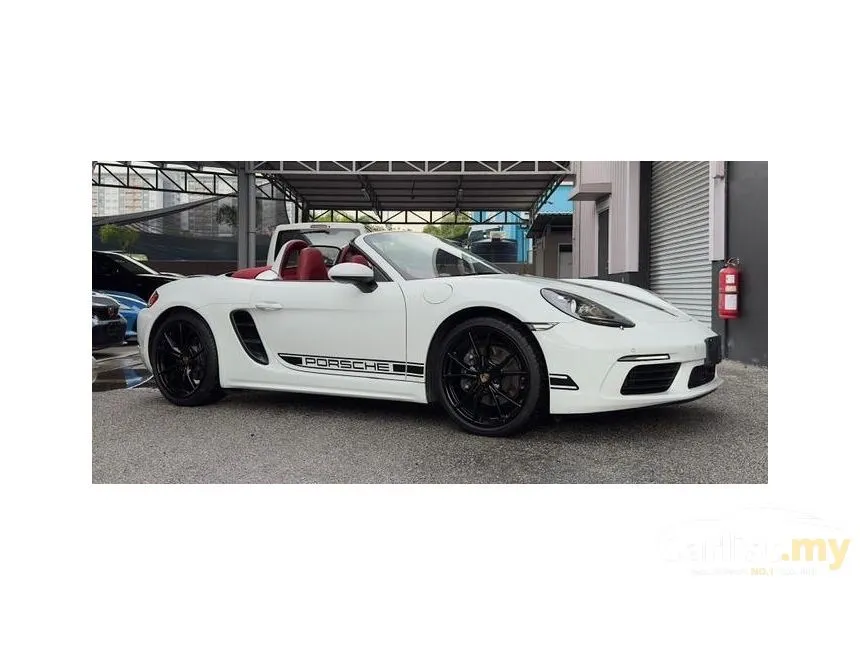 2023 Porsche 718 Boxster Convertible