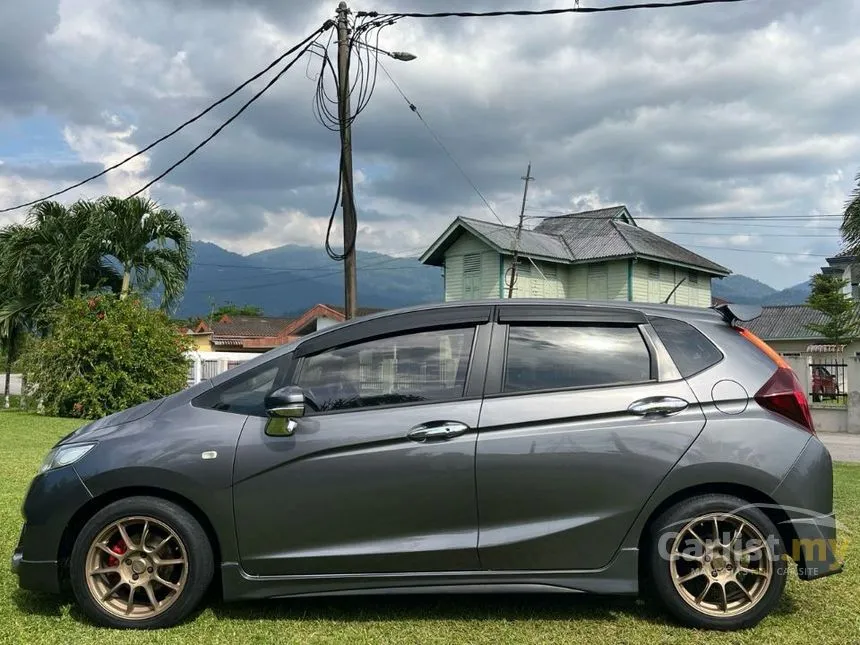 2015 Honda Jazz E Hatchback