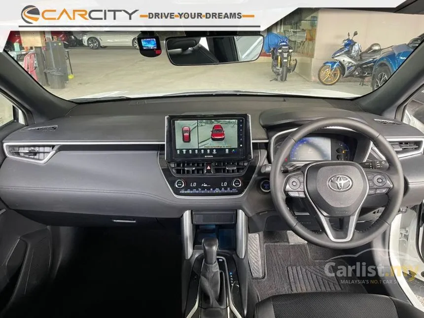 2023 Toyota Corolla Cross Hybrid SUV