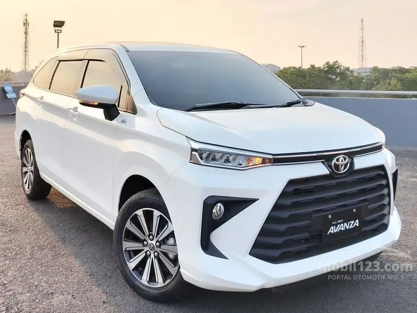 Jual Mobil Toyota Avanza 2024 G 1.5 di Banten Automatic MPV Putih Rp 230.800.000