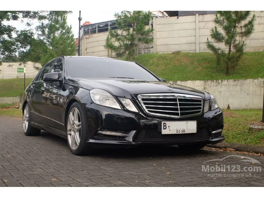 2012 Mercedes-Benz E300 Avantgarde AMG Sedan