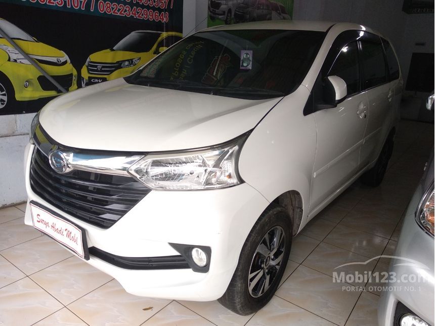 Jual Mobil Daihatsu Xenia 2016 R 1 3 Di Jawa Timur Manual Mpv Putih