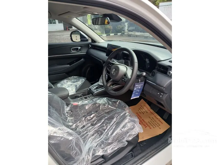 2025 Honda HR-V e:HEV SUV