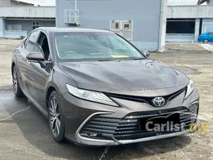 2023 Toyota Camry 2.5 V Sedan
