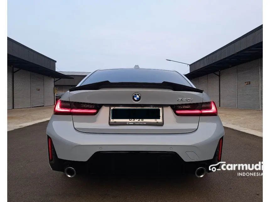 2023 BMW 320i M Sport Sedan