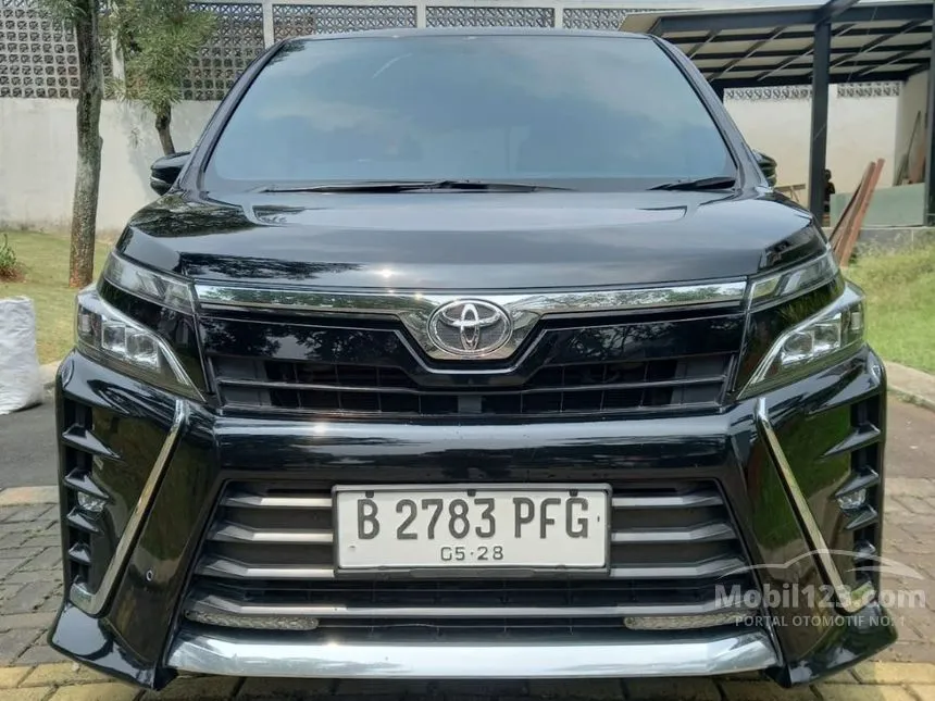 Jual Mobil Toyota Voxy 2018 2.0 di DKI Jakarta Automatic Wagon Hitam Rp 360.000.000