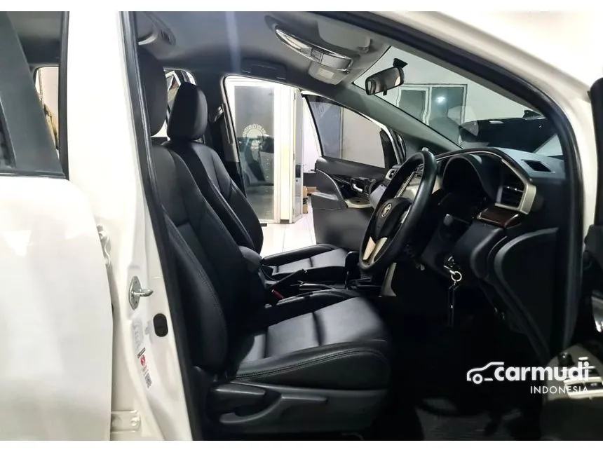 2018 Toyota Kijang Innova V MPV