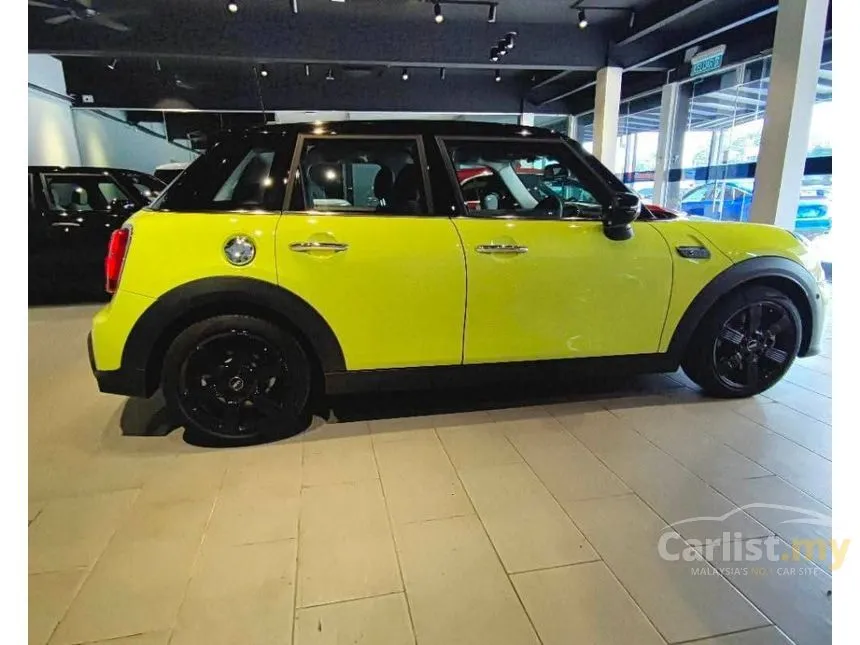 2022 MINI Cooper S 5 Door Hatchback