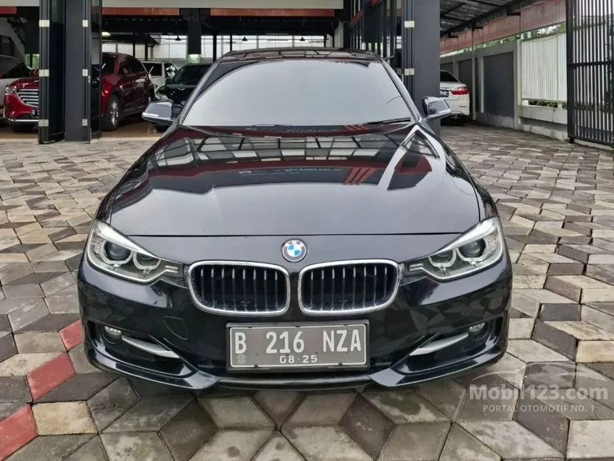 Jual Mobil BMW 320i 2015 Sport 2.0 di Jawa Barat Automatic Sedan Hitam Rp 325.000.000