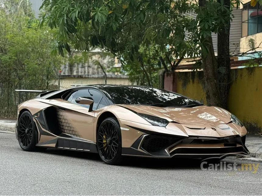 2012 Lamborghini Aventador LP700-4 Coupe