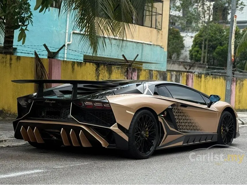 2012 Lamborghini Aventador LP700-4 Coupe