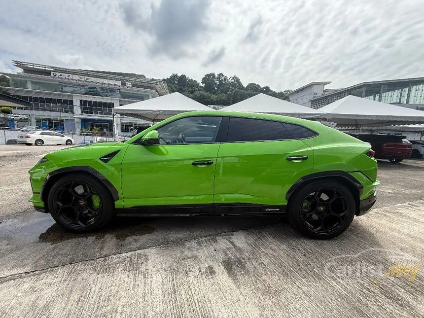 2023 Lamborghini Urus SUV