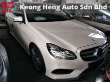 2014 Mercedes-Benz E200 2.0 AMG WHITE EDITION PANAROMIC ROOF 2 ELECTRIC LEATHER SEATS MULTI FUNCTION STEERING WITH PADDLE SHIFT AUTO CURISE CONTROL