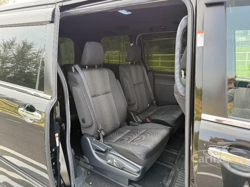 2019 Toyota Voxy ZS Kirameki III Edition MPV