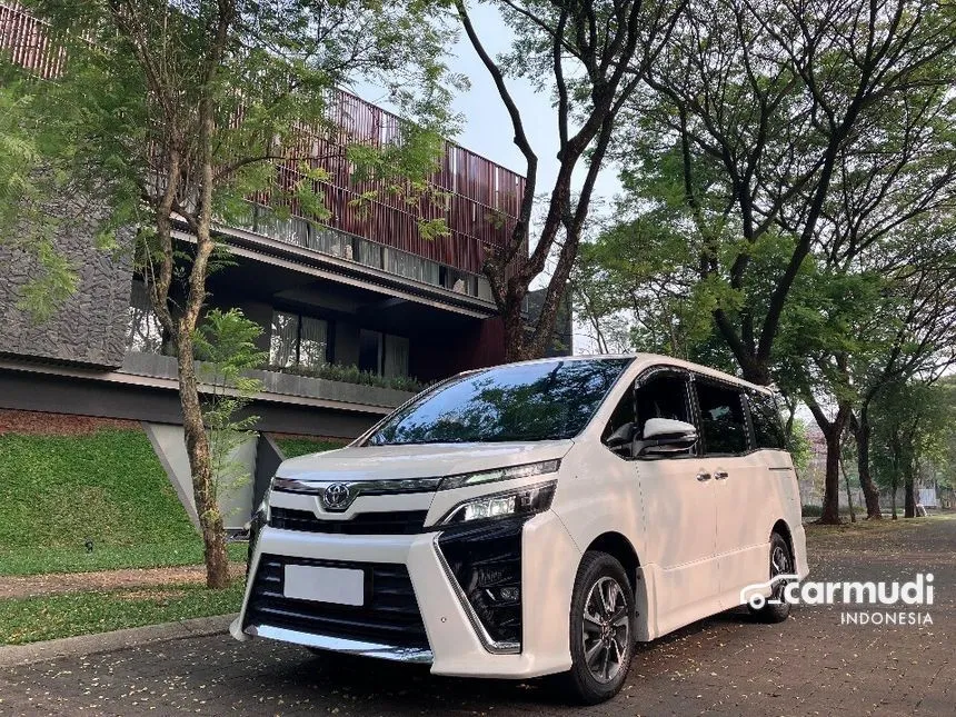 Jual Mobil Toyota Voxy 2019 2.0 di DKI Jakarta Automatic Wagon Putih Rp 319.000.000