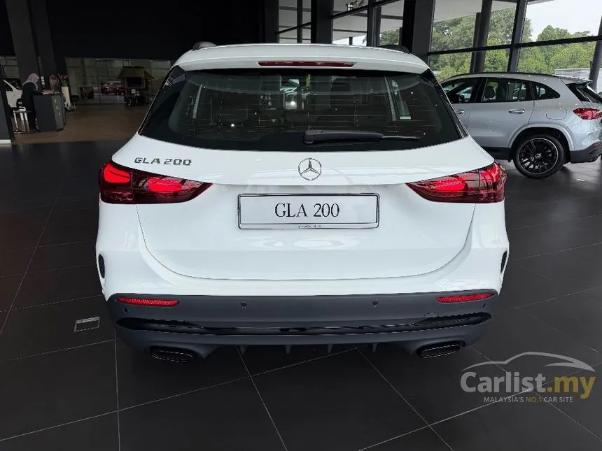 2026 Mercedes-Benz GLA200 Nightfall Edition SUV