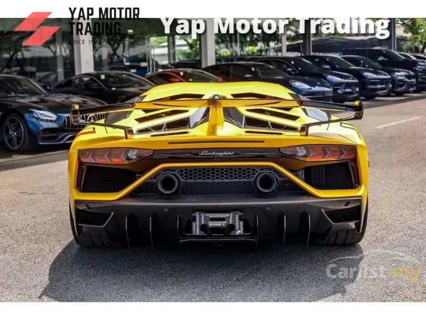 2020 Lamborghini Aventador SVJ Coupe