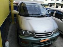 2000 Nissan Serena 2.0 MPV