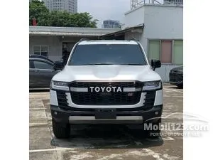 2026 Toyota Land Cruiser 3.3 300 GR-S (Premium Colour) SUV