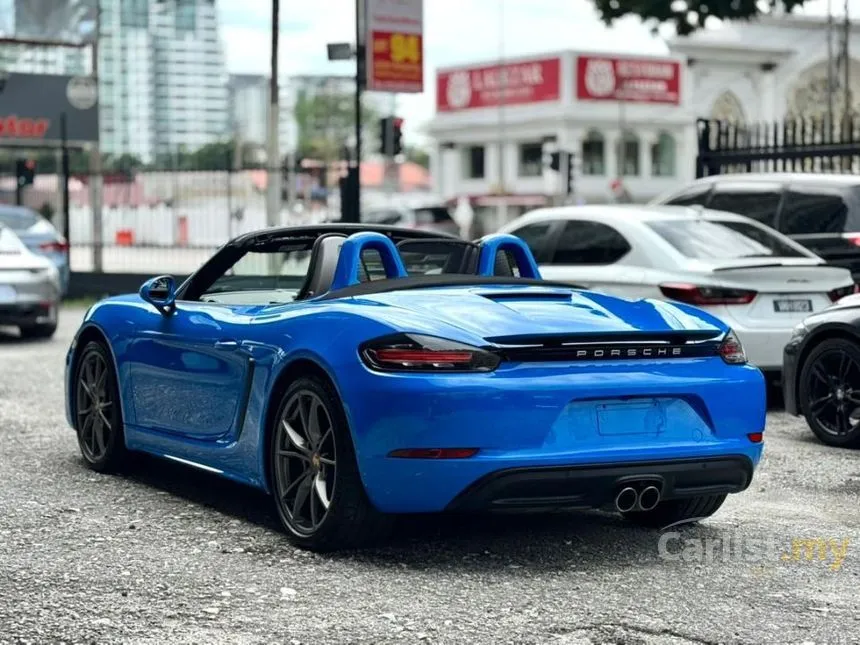 2022 Porsche 718 Boxster Convertible
