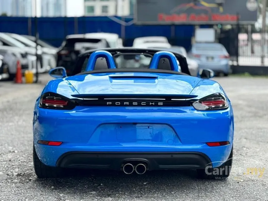 2022 Porsche 718 Boxster Convertible