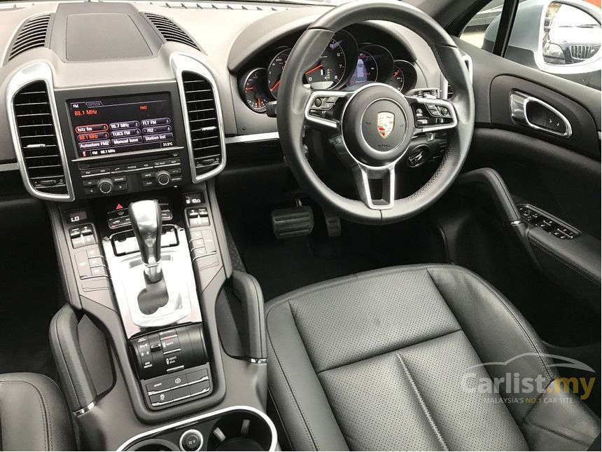 Porsche cayenne интерьер