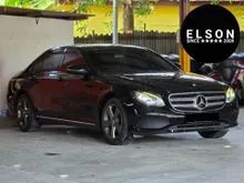 (Loan Kedai) 2016 CBU Mercedes-Benz E200 2.0 (A) Avantgarde Sedan Reg.2017