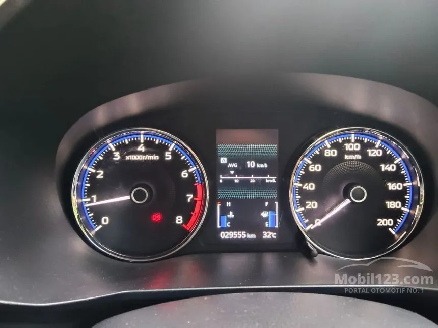 2024 Mitsubishi Xpander Ultimate MPV