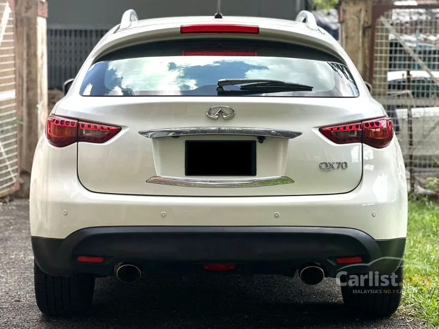 2016 Infiniti QX70 S SUV