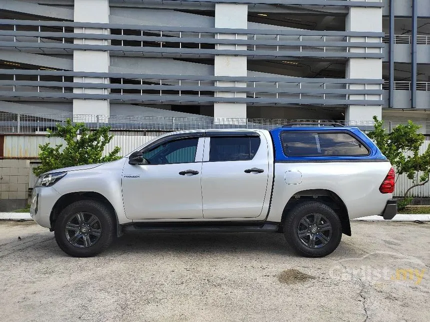 2023 Toyota Hilux E Dual Cab Pickup