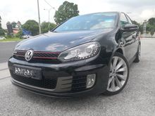 Volkswagen Golf 2.0 GTi Advanced Hatchback SE MODEL SUNROOF