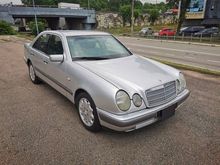 1997 Mercedes-Benz E280 2.8 Avantgarde Sedan