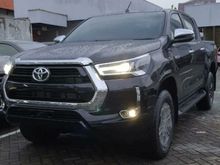 2020 Toyota Hilux 2,4 V Pick-up - Rp 7 jt an per bulan
